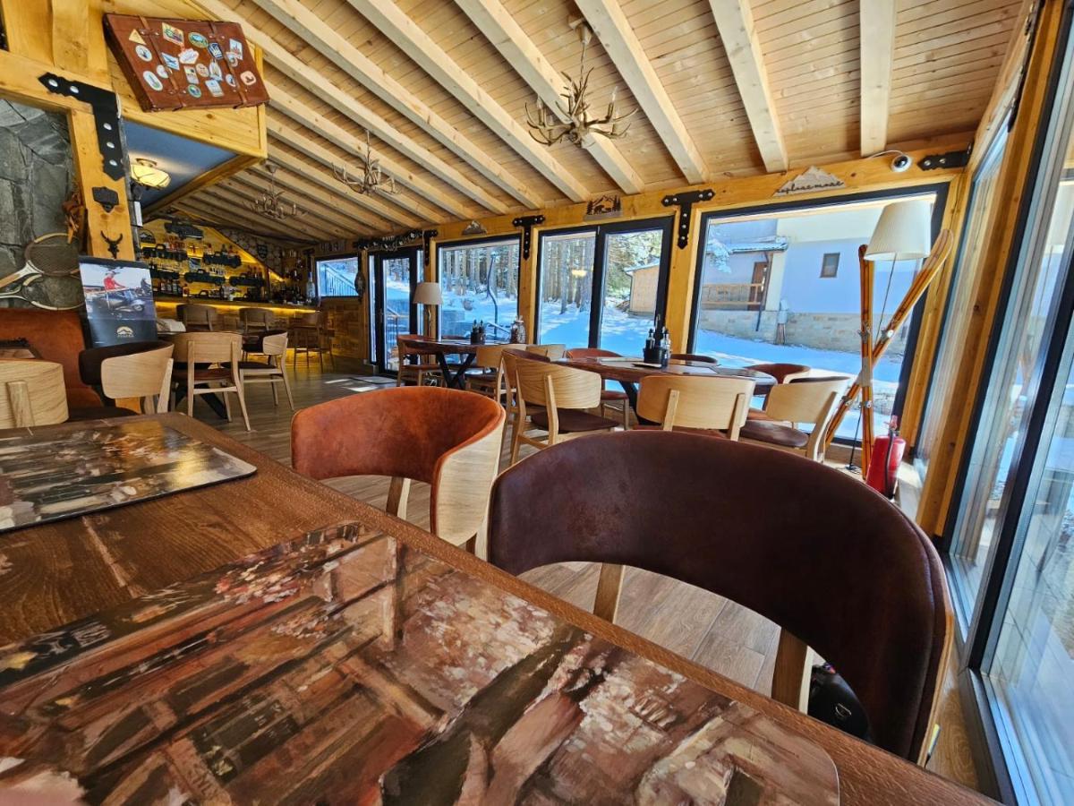 Algara Hut Hotel Panicişte Exterior foto